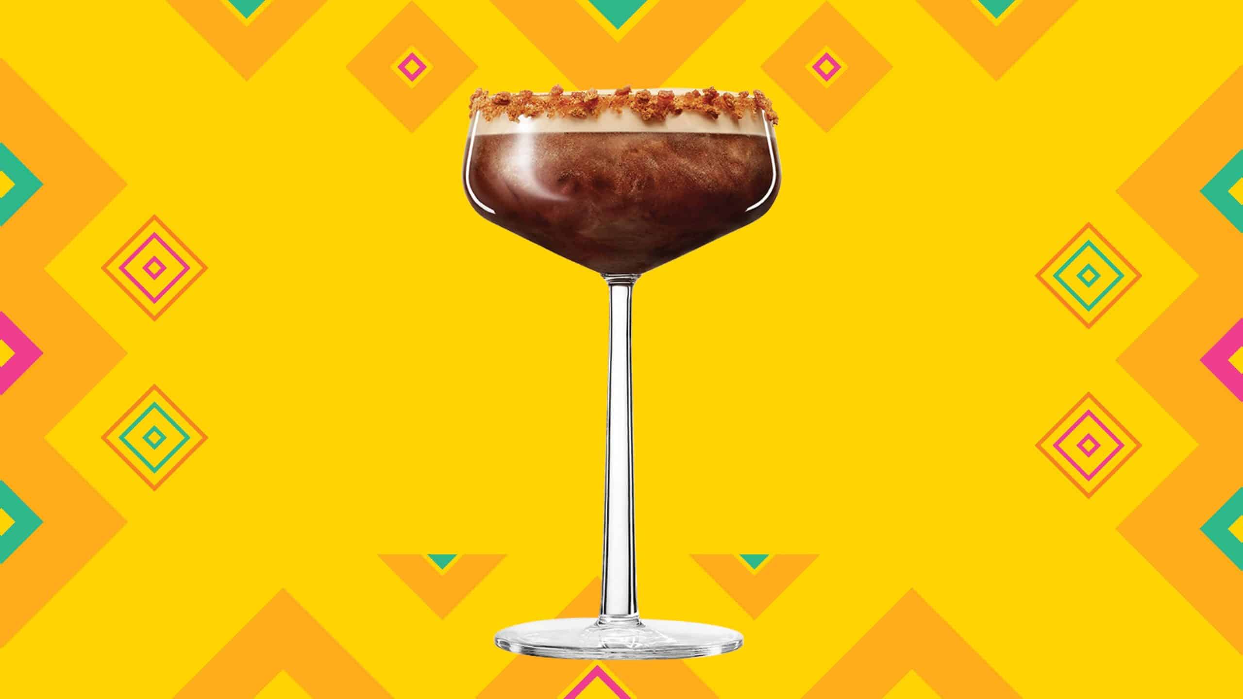 Gingerbread espresso Martini on a colourful background
