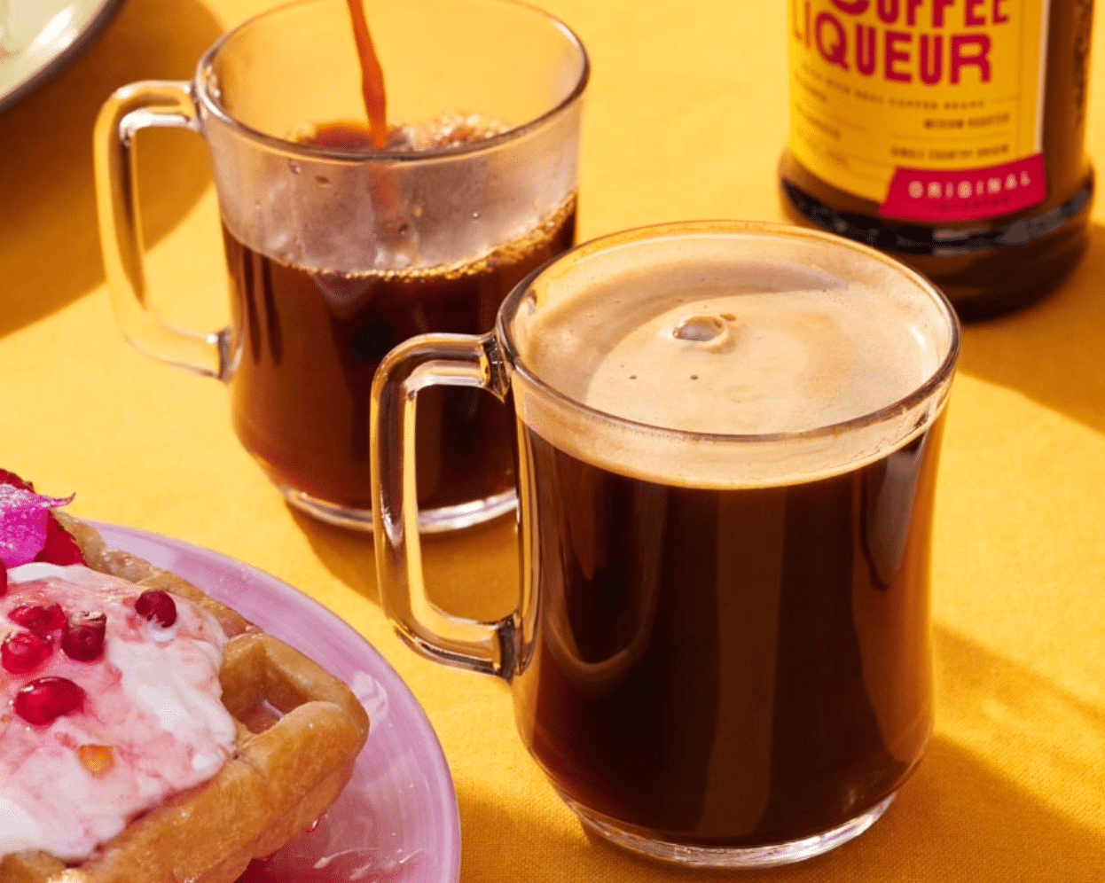 Close up on two hot drinks